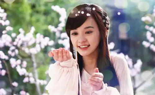 恭喜38岁陈意涵宣布怀二胎女儿,调侃导演老公傻笑了一整个星期
