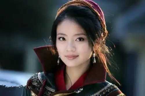 安以轩的20岁,25岁,29岁,31岁,34岁,38岁,真是美得各不相同