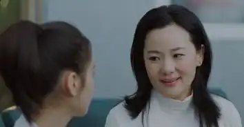 因小欢喜圈粉无数,49岁咏梅气质难挡,连衣品都美翻天
