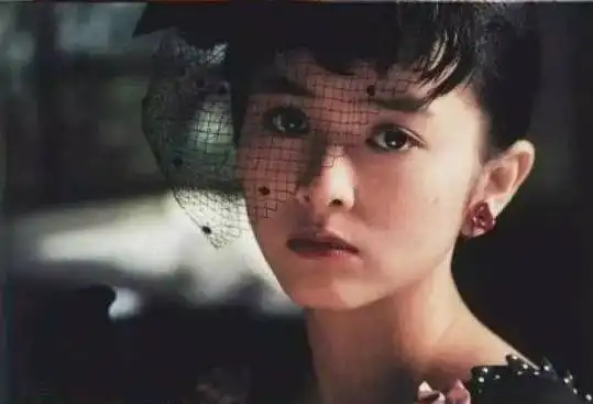 美过周慧敏,林志颖也为她疯狂,只因嫁错渣男,如今落得这般下场
