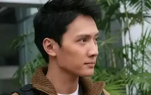 傻白甜小公爷怎么可能斗得过蜘蛛精顾二叔
