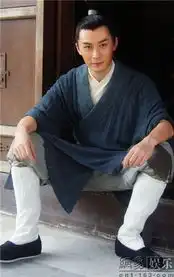 唐宫燕热播英俊小生李肖宁古装照曝光