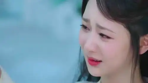 香蜜锦觅扔了小鱼仙馆送的龙之逆鳞,将润玉的真心放在地上践踏
