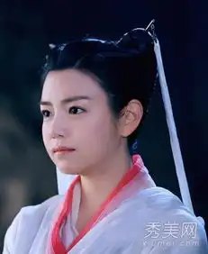 陈妍希刘亦菲李若彤各版小龙女古装发型谁最仙
