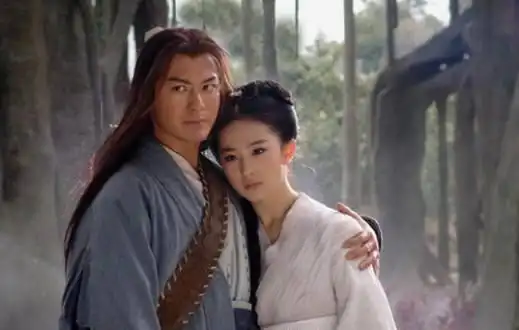 神雕侠侣中小龙女在绝情谷底,为什么不出来找杨过
