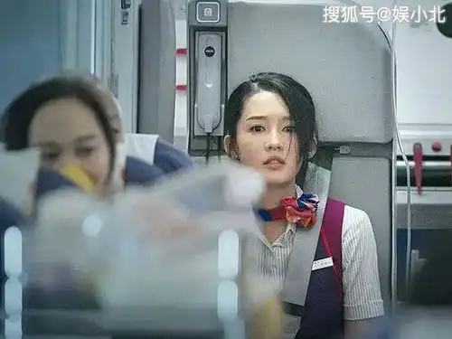 中国机长baby演技不尬,关晓彤不是加戏咖,但孟子义的戏很迷
