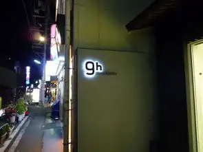 日本人也蜗居探秘日本情趣胶囊酒店
