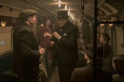 疯狂增肥秃头扮丑,化身怪物你家男神也太拼了
