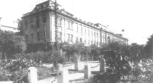 老北京的别样西洋,解析颐和园清晏舫,动物园,六国饭店的故事
