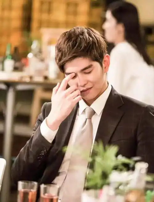 金来沅和朴信惠,doctors,剧情俗套,校园恋情医院复仇大杂烩
