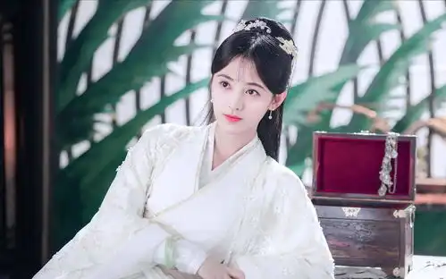 芸汐传甜得腻牙,剧外鞠婧祎也穿得超甜美