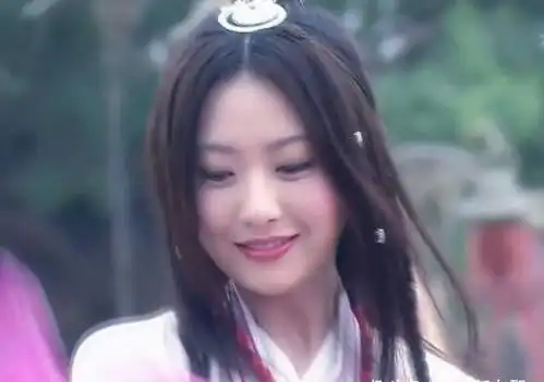 灰姑娘刘芸白冰离婚张含韵恋情,浪姐开播吃瓜忙不停
