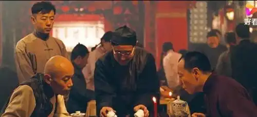 活着这部电影让葛优活出自我
