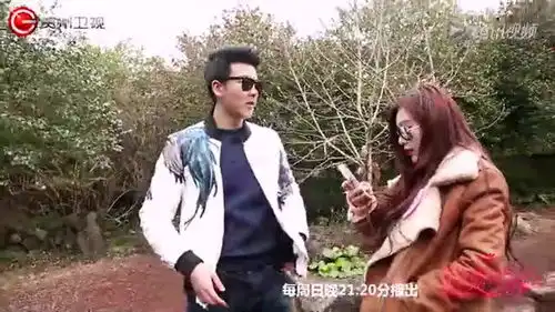 花絮逗趣情侣约会搞怪不断
