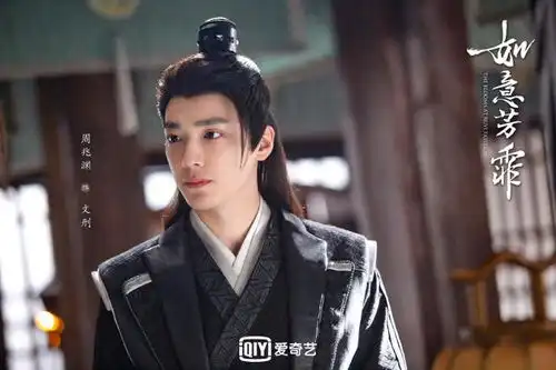 周兆渊曝吃狗粮感受掬水先生的怪癖是怪帅气