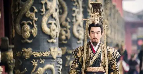 王翦打仗有个恶习,让嬴政觉得十分心疼,但每次只能咬牙容忍
