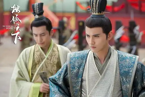 徐正溪官宣退圈,疑似长期被公司压榨,被迫扎戏没有话语权
