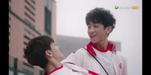 快把我哥带走到底是怎样的脑回路才能养成这样一个吕小雨
