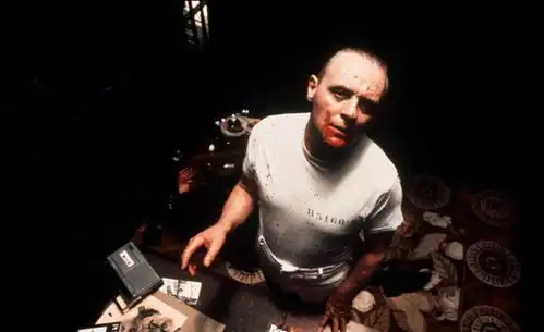 想当年时隔三十年重聚,汉尼拔和史达琳聊了点什么
