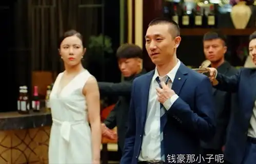 又要毁经典狂飙被翻拍差评如潮,女演员身材成唯一看点
