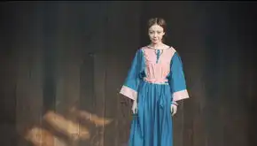 央视寻找刘三姐唱歌女孩致青春图