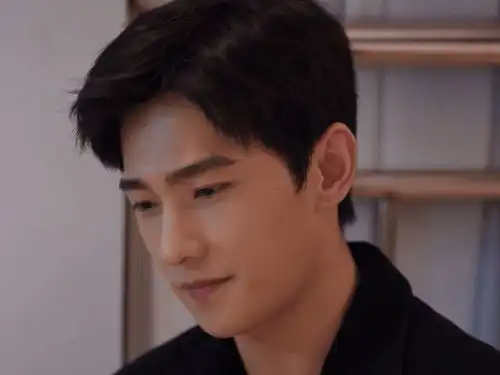 你是我的荣耀于途38岁成为总师,未来潜力无穷,夏晴错失良机