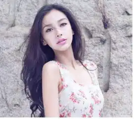 同样是面瘫演员,一个是当之无愧的影帝,一个争议不断