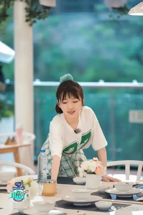 李浩菲中餐厅第四季开播剧照