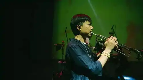 出事啦出大事啦明天街子将人满为患,究竟为哪般

