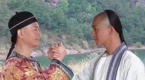 书剑恩仇录中红花会已成功抓到了乾隆,最终却为何还会一败涂地
