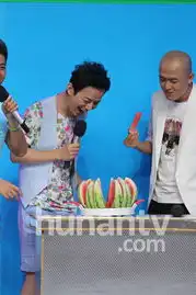 宫锁沉香剧组登场快乐大本营fx宋茜代班主持获赞
