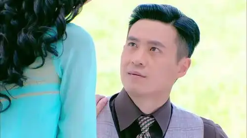 烽火佳人允威愿意为了红羽做任何事,毓婉怀疑柳颜身份