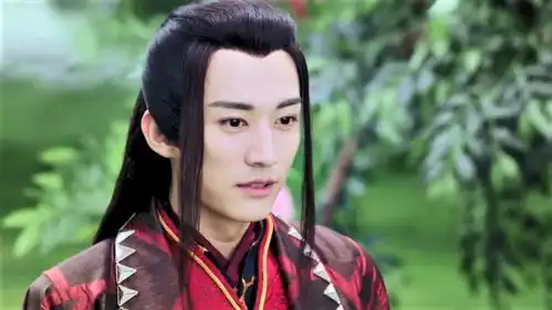天乩之白蛇传说刘学义的妖帝斩荒有多美看看他的衣柜梳妆台