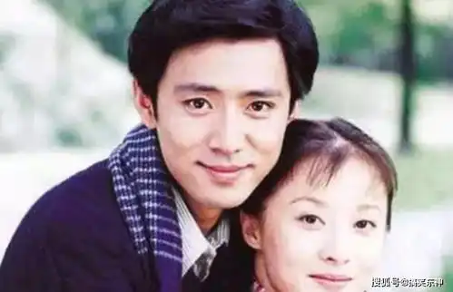 情深深雨蒙蒙中是兄妹,戏外却是夫妻,结婚13年恩爱如初
