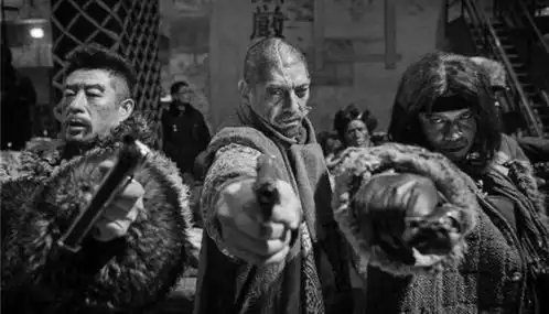 1950年,宁夏巨匪贺兰王被剿灭,他埋藏的宝藏,至今下落不明