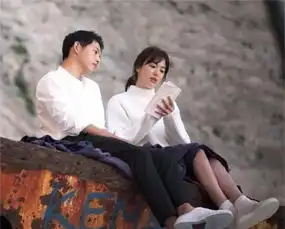 从太阳的后裔到真正结婚的大热cp真的离婚了,你还会相信爱情吗
