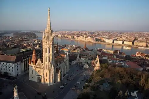 茜茜公主加冕的地方马加什教堂
