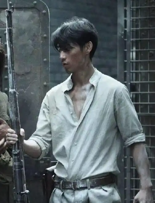 为等管虎导演的戏停工一年,魏晨不做偶像只演配角,照样逆袭成功