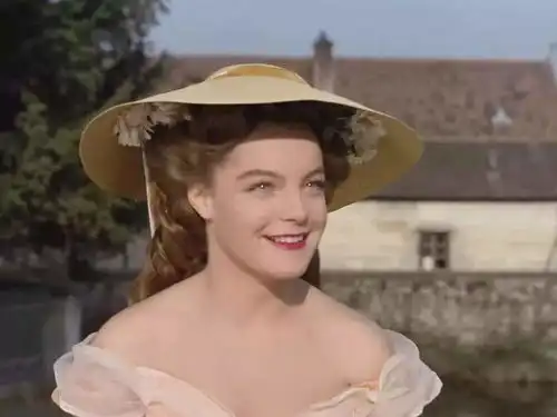 茜茜公主罗密施奈德罕见的八张照片,总有一张你没见过
