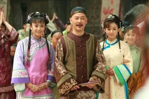 还珠格格穿帮镜头,小燕子的鸡,令妃的小皮鞋,哪个更戳中你笑点