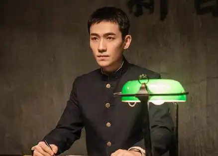 本以为朱一龙很帅,看到朱一龙叛逆者剧照,那才叫惊艳了时光
