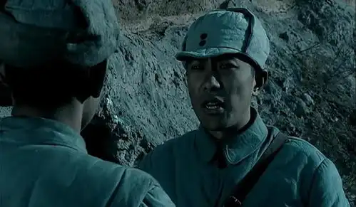 难怪朱子明刚刚叛变,李云龙就发现情况不对,原来他早就不对劲了
