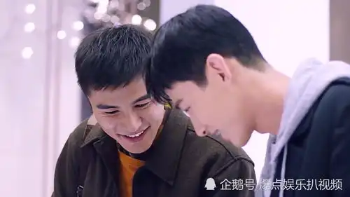 你是我的城池营垒两个钢铁直男买钻戒,爆笑名场面来了
