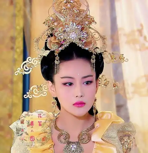九版妲己颜值比拼,范冰冰娇媚,张馨予妖艳,有位竟成了表情包
