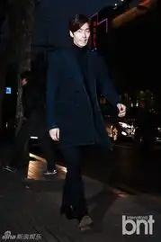 星星庆功金秀贤全智贤潜伏入场