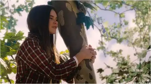 我们爱着爱着就长大了
