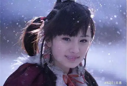 刘涛的18岁好美,孙俪的18岁更美,看到金锁她们俩都得让让