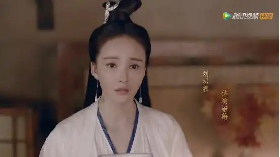 她因步步惊心带美瞳走红三生三世枕上书让人认不出她
