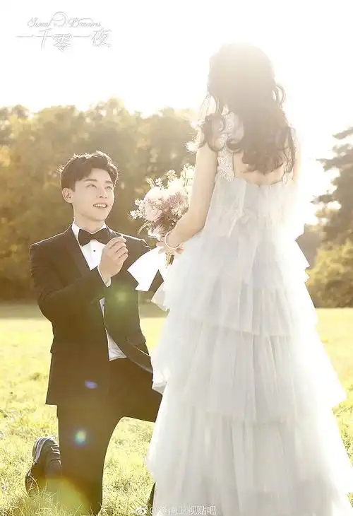 和热巴组cp的婚纱照,第3对呼声最高,唯独最后一对被狠狠嫌弃
