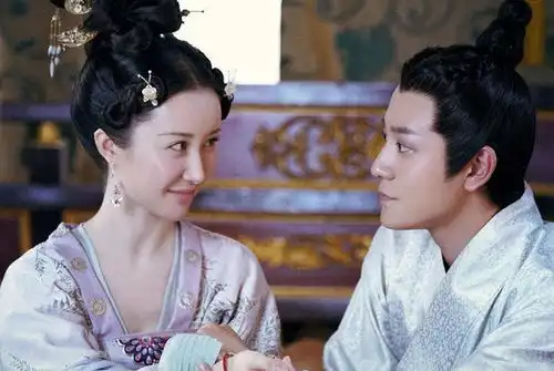 山东曲阜有孔氏兄弟三状元,但哪个女子想要嫁给孔纬,却要想一想
